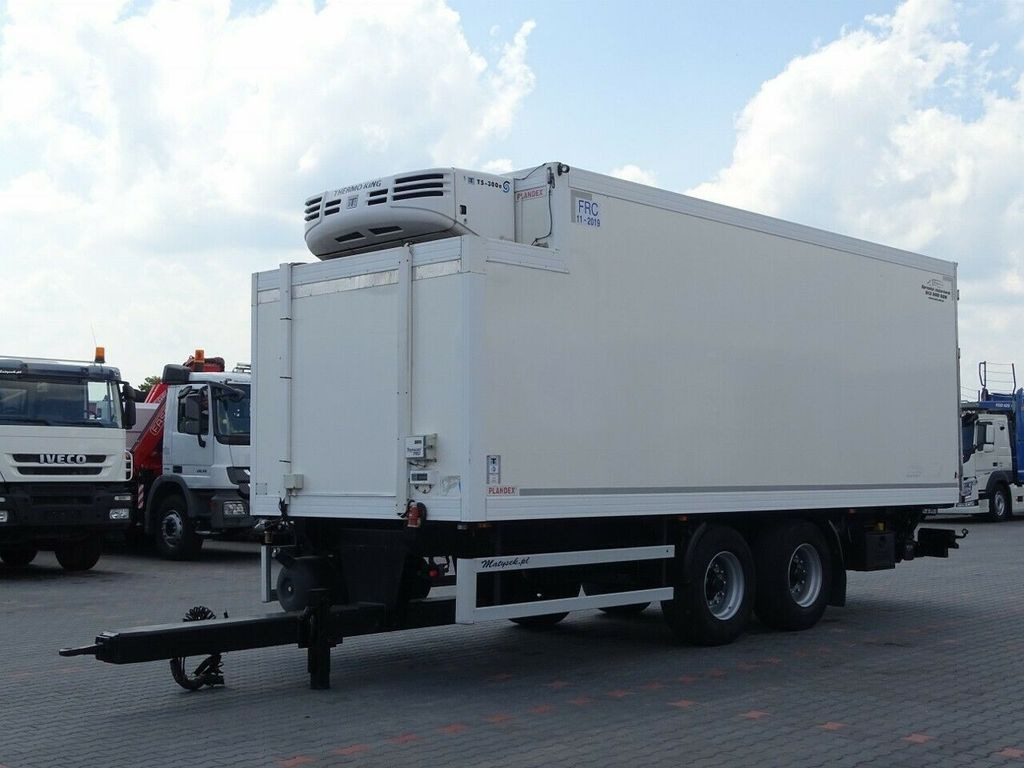 Wielton PLANDEX/REFRIDGERATOR/19 PALLETS/TK TS300/7,55 M - Pótkocsi hűtős: 1 kép. Wielton PLANDEX/REFRIDGERATOR/19 PALLETS/TK TS300/7,55 M - Pótkocsi hűtős: 1 kép.