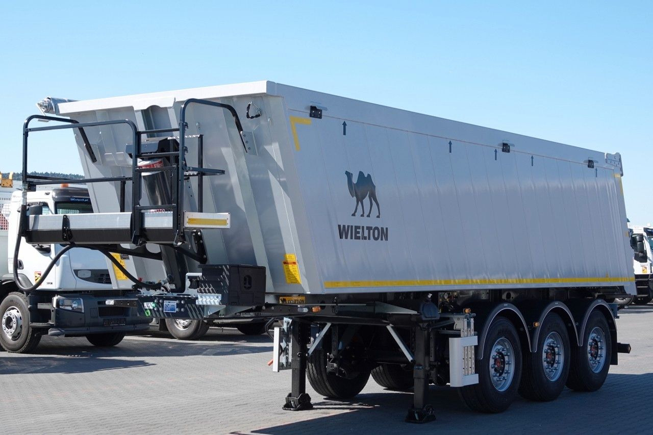 Wielton WYWROTKA ALUMINIOWA 28 M3 / FABRYCZNIE NOWA 2025 - Félpótkocsi billenőplatós: 1 kép. Wielton WYWROTKA ALUMINIOWA 28 M3 / FABRYCZNIE NOWA 2025 - Félpótkocsi billenőplatós: 1 kép.