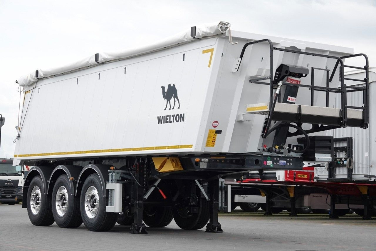 Wielton WYWROTKA ALUMINIOWA 30 M3 / FABRYCZNIE NOWA 2025 - Félpótkocsi billenőplatós: 1 kép. Wielton WYWROTKA ALUMINIOWA 30 M3 / FABRYCZNIE NOWA 2025 - Félpótkocsi billenőplatós: 1 kép.