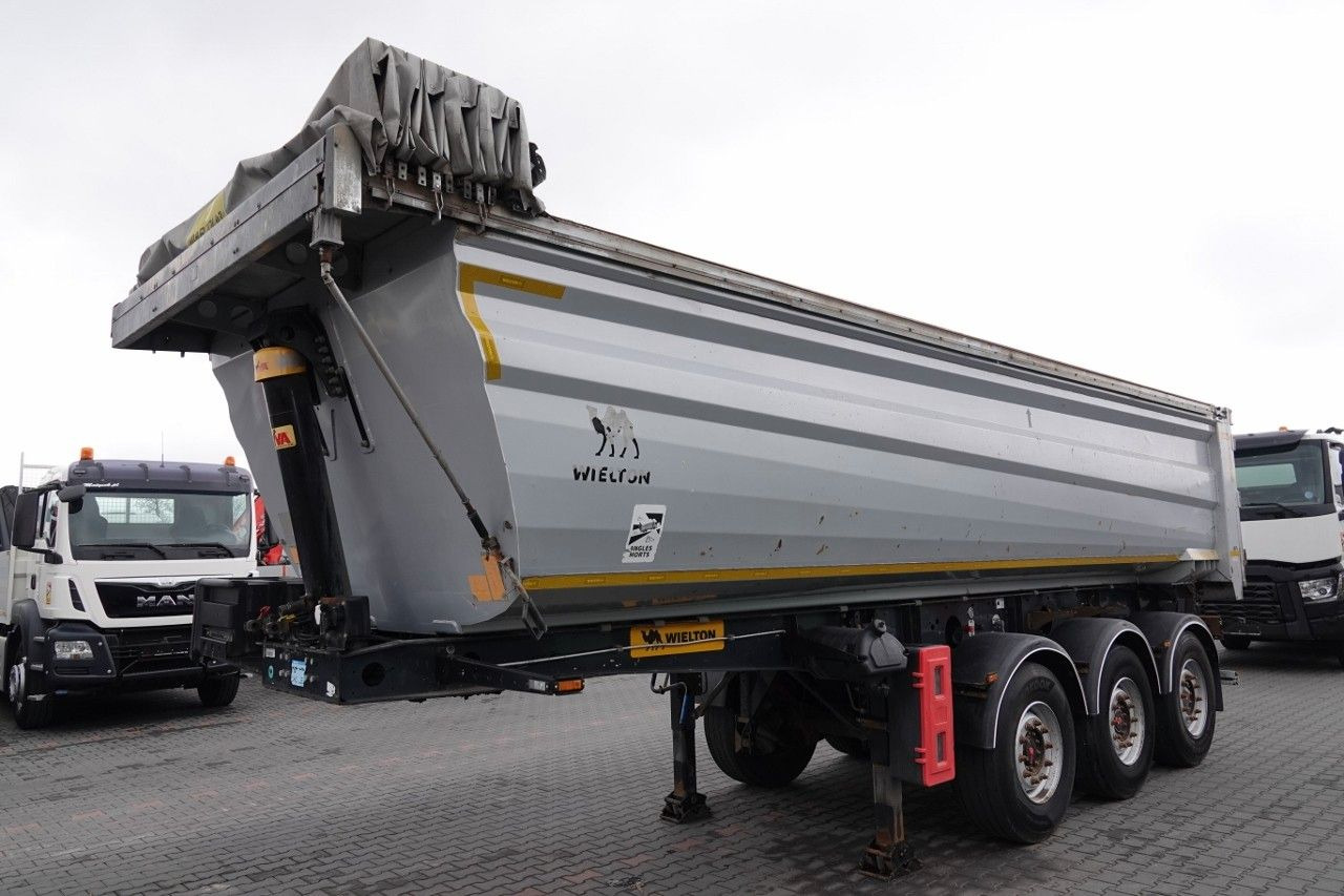 Wielton WYWROTKA / STALOWA / 25m3 / HP RYNNA / OŚ PODNOS - Félpótkocsi billenőplatós: 4 kép. Wielton WYWROTKA / STALOWA / 25m3 / HP RYNNA / OŚ PODNOS - Félpótkocsi billenőplatós: 4 kép.