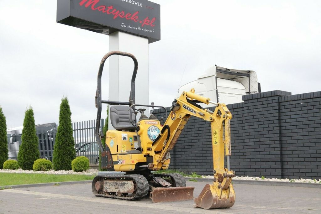 Yanmar SV 08 / MINI-DIGGER / 1400 MTH / 2015 YEAR / - Minikotró: 1 kép. Yanmar SV 08 / MINI-DIGGER / 1400 MTH / 2015 YEAR / - Minikotró: 1 kép.