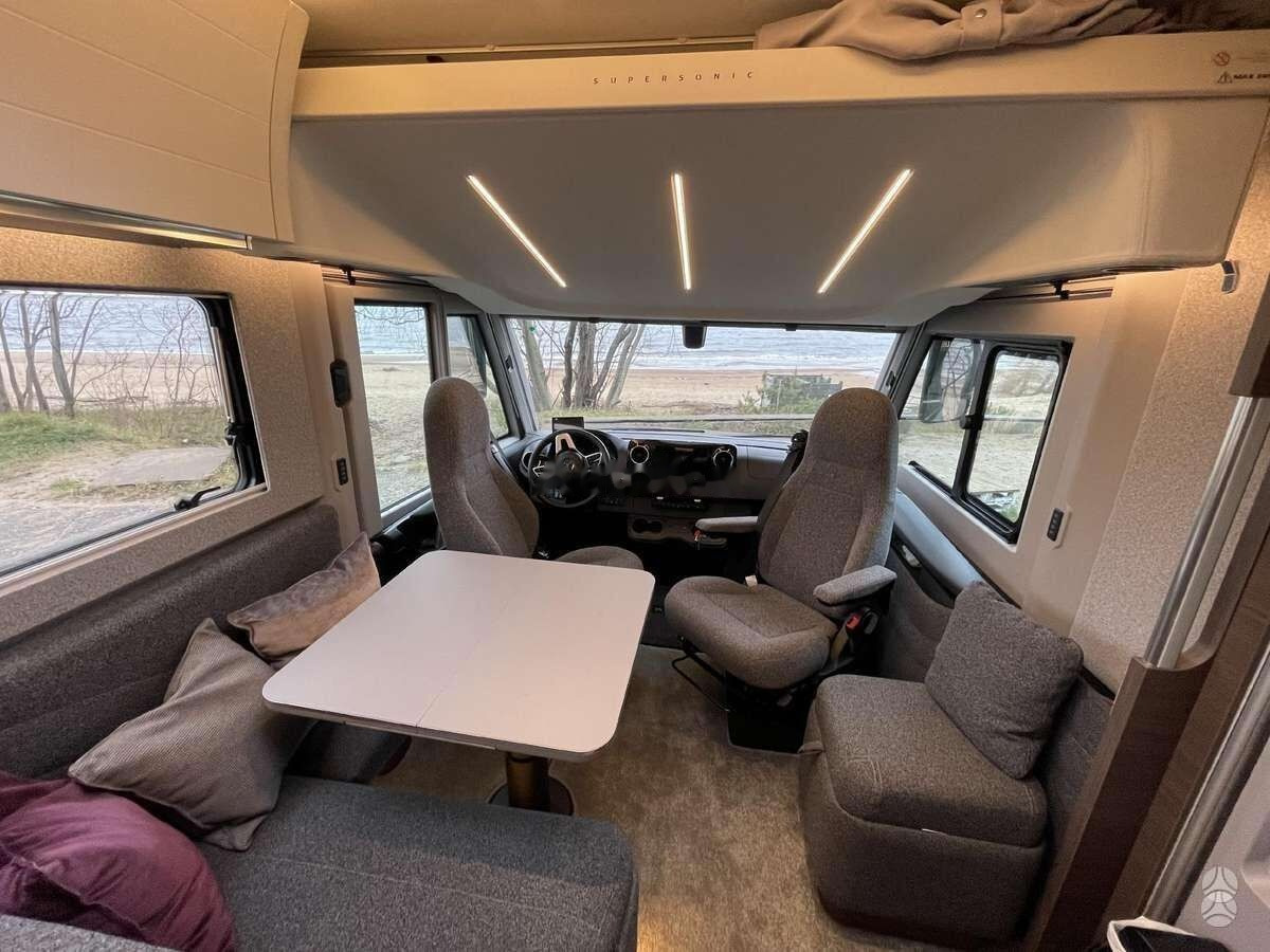 Adria Super Sonic 780SL - Lakóautó: 5 kép. Adria Super Sonic 780SL - Lakóautó: 5 kép.