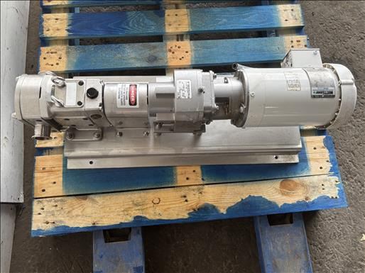 APMCO AL15-M Lobe pump - Élelmiszer-feldolgozó gép: 1 kép. APMCO AL15-M Lobe pump - Élelmiszer-feldolgozó gép: 1 kép.