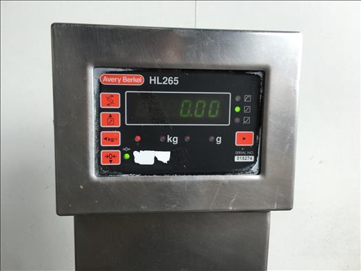 Avery Berkel HL265 tabletop platform scales - Élelmiszer-feldolgozó gép: 2 kép. Avery Berkel HL265 tabletop platform scales - Élelmiszer-feldolgozó gép: 2 kép.
