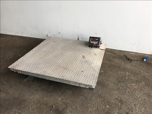 Avery Berkel L126 Stainless platform scale - Élelmiszer-feldolgozó gép: 1 kép. Avery Berkel L126 Stainless platform scale - Élelmiszer-feldolgozó gép: 1 kép.