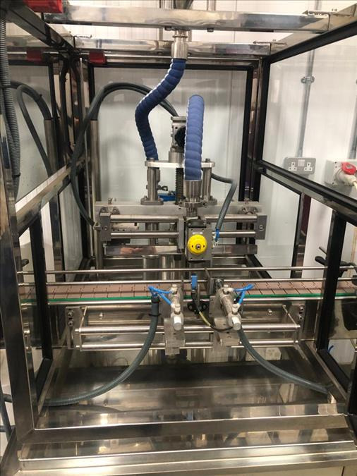 MMG MLL-1 filling machine - Élelmiszer-feldolgozó gép: 1 kép. MMG MLL-1 filling machine - Élelmiszer-feldolgozó gép: 1 kép.
