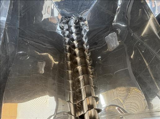 Szállítószalag NNP Hopper and elevator screw conveyor: 6 kép. Szállítószalag NNP Hopper and elevator screw conveyor: 6 kép.