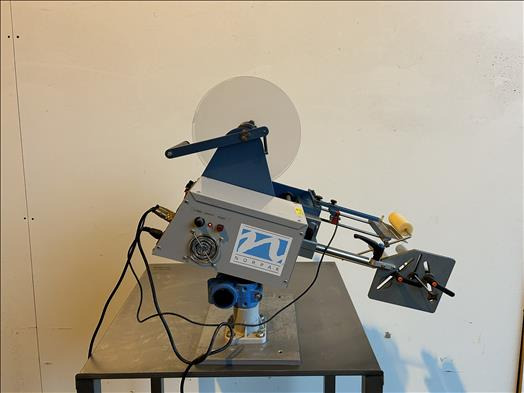 Norpak Rover150 label applicator - Csomagológép: 1 kép. Norpak Rover150 label applicator - Csomagológép: 1 kép.