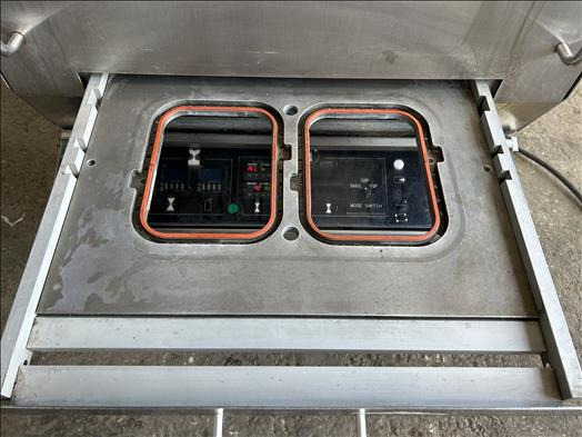 Ross Industries A10 Tray sealer - Csomagológép: 3 kép. Ross Industries A10 Tray sealer - Csomagológép: 3 kép.