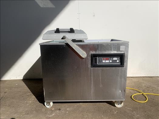 Webomatic Ecomat-C Swing top vacuum packer - Csomagológép: 1 kép. Webomatic Ecomat-C Swing top vacuum packer - Csomagológép: 1 kép.