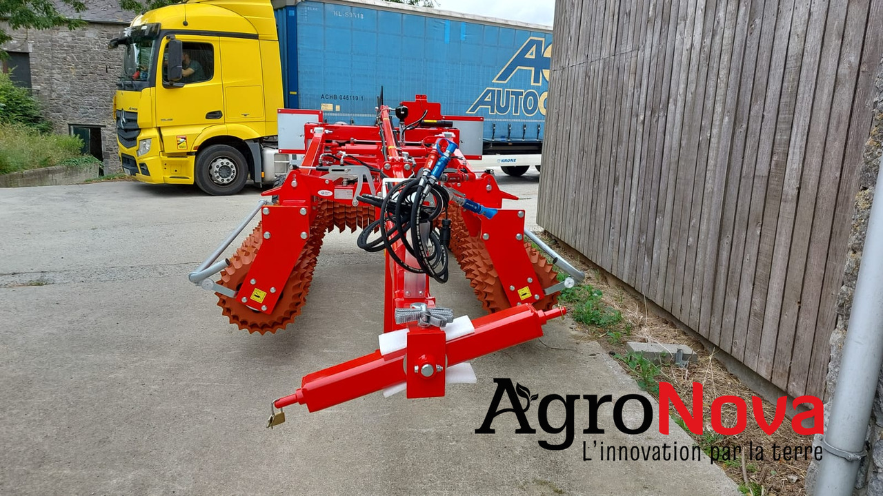 GÜTTLER Mayor 640 - Mezőgazdasági hengerek: 3 kép. GÜTTLER Mayor 640 - Mezőgazdasági hengerek: 3 kép.