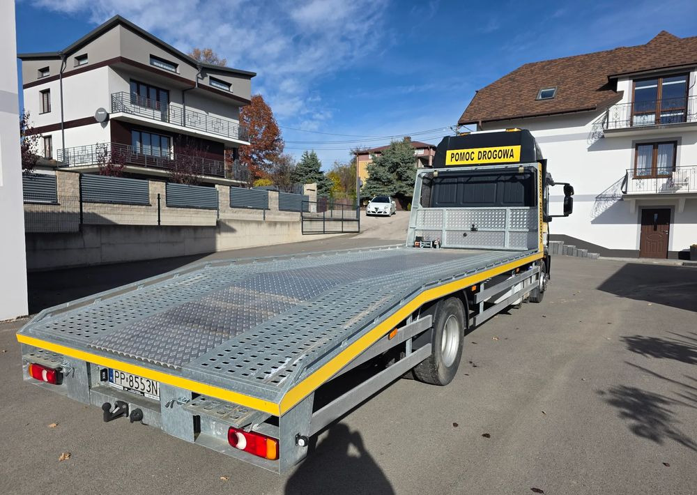Iveco EUROCARGO / DMC 16T / LAWETA/ POMOC DROGOWA - Vontató: 4 kép. Iveco EUROCARGO / DMC 16T / LAWETA/ POMOC DROGOWA - Vontató: 4 kép.