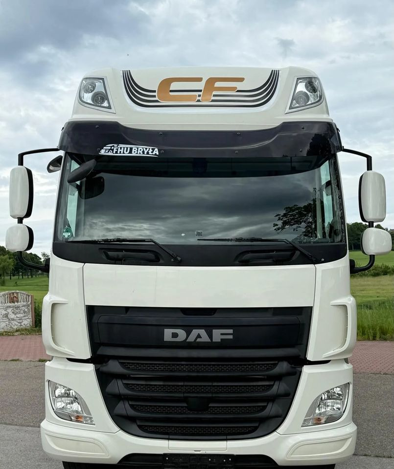DAF CF 330/10.2017/KONTENER MEBLOWY/IZOTERMA/WINDA/18 PALET/E6/NISKI PRZEBIEG/Z NIEMIEC/JAK NOWY/DUŻY SILNIK/ - Dobozos felépítményű teherautó: 3 kép. DAF CF 330/10.2017/KONTENER MEBLOWY/IZOTERMA/WINDA/18 PALET/E6/NISKI PRZEBIEG/Z NIEMIEC/JAK NOWY/DUŻY SILNIK/ - Dobozos felépítményű teherautó: 3 kép.