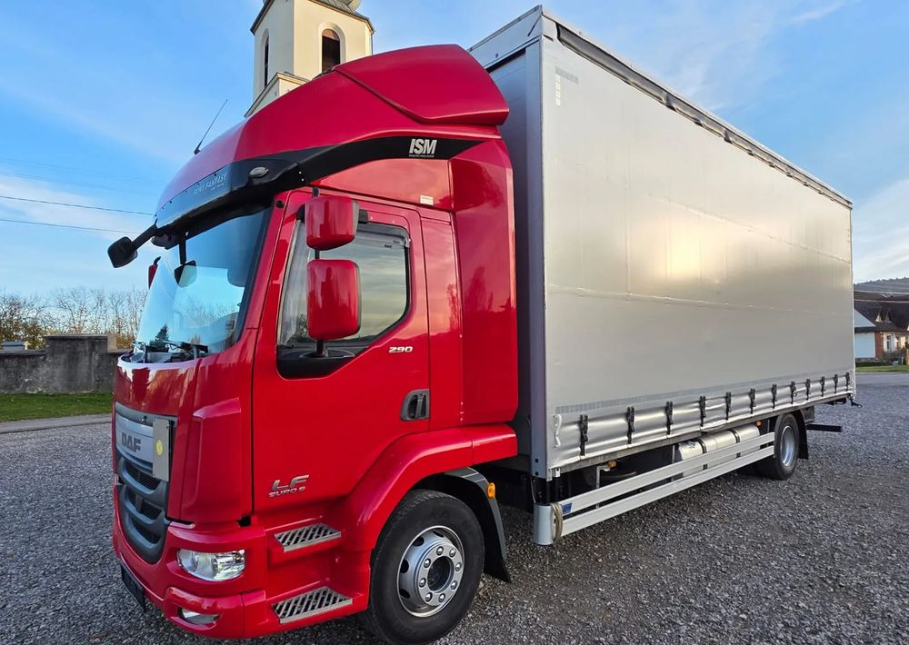 DAF LF 290 / WINDA / 16TON DMC / 3M WYSOKOŚĆ / JUMBO / FIRANKA / SYPIALKA / AUTOMAT / JEDEN WŁAŚCICIE / EURO 6 / 2017/ SPROWADZONY / 19 PALET / DUŻA ŁADOWNOŚĆ / - Ponyvás teherautó: 2 kép. DAF LF 290 / WINDA / 16TON DMC / 3M WYSOKOŚĆ / JUMBO / FIRANKA / SYPIALKA / AUTOMAT / JEDEN WŁAŚCICIE / EURO 6 / 2017/ SPROWADZONY / 19 PALET / DUŻA ŁADOWNOŚĆ / - Ponyvás teherautó: 2 kép.