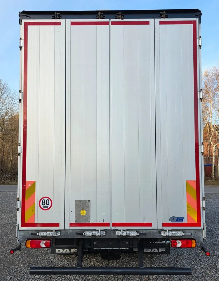 Ponyvás teherautó DAF LF 290 / WINDA / 16TON DMC / 3M WYSOKOŚĆ / JUMBO / FIRANKA / SYPIALKA / AUTOMAT / JEDEN WŁAŚCICIE / EURO 6 / 2017/ SPROWADZONY / 19 PALET / DUŻA ŁADOWNOŚĆ /: 6 kép. Ponyvás teherautó DAF LF 290 / WINDA / 16TON DMC / 3M WYSOKOŚĆ / JUMBO / FIRANKA / SYPIALKA / AUTOMAT / JEDEN WŁAŚCICIE / EURO 6 / 2017/ SPROWADZONY / 19 PALET / DUŻA ŁADOWNOŚĆ /: 6 kép.