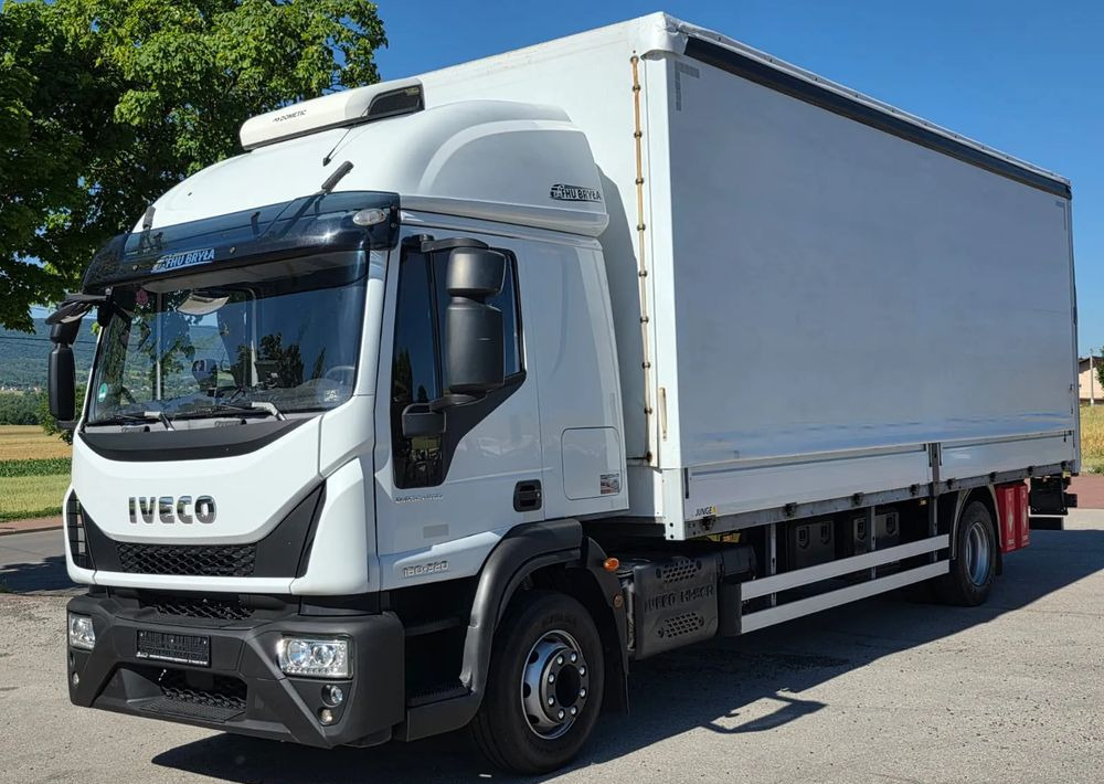 Iveco EUROCARGO 160E320/FIRANKA/WINDA/AUTOMAT/NISKI PRZEBIEG/E6/SPROWADZONY/PIERWSZY WŁAŚCICIEL - Ponyvás teherautó: 1 kép. Iveco EUROCARGO 160E320/FIRANKA/WINDA/AUTOMAT/NISKI PRZEBIEG/E6/SPROWADZONY/PIERWSZY WŁAŚCICIEL - Ponyvás teherautó: 1 kép.