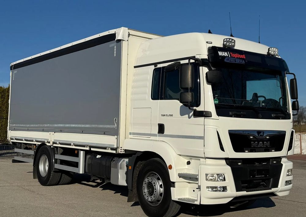 MAN TGM 15.290/E6/FIRANKA/BURTO-FIRANKA/SZKOŁA JAZDY/MAŁY ROZSTAW OSI/16PALET/WINDA/NISKI PRZEBIEG/2019/SERWISOWANY/JAK NOWY - Ponyvás teherautó: 1 kép. MAN TGM 15.290/E6/FIRANKA/BURTO-FIRANKA/SZKOŁA JAZDY/MAŁY ROZSTAW OSI/16PALET/WINDA/NISKI PRZEBIEG/2019/SERWISOWANY/JAK NOWY - Ponyvás teherautó: 1 kép.