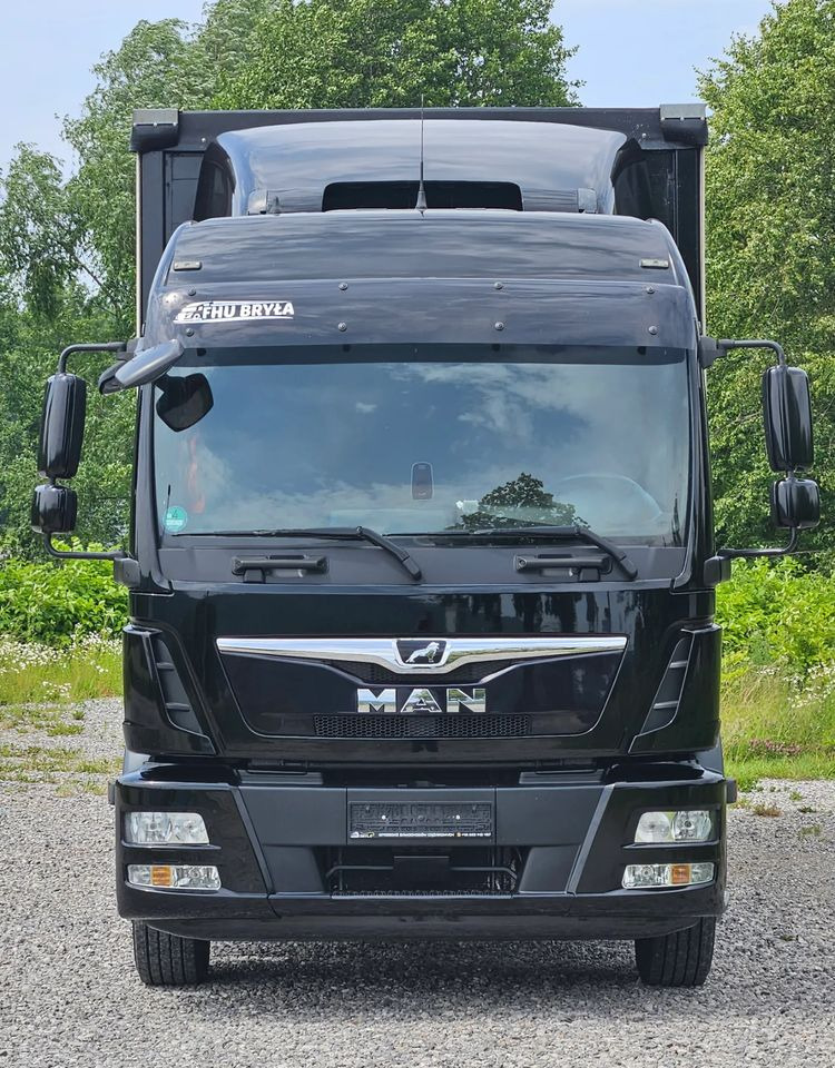 MAN TGM 15.290 / FIRANKA / 2019R / SPROWADZONY/ 7500 ŁADOWNOŚĆ / 18 PALET / E6 / JAK NOWY / WINDA / - Ponyvás teherautó: 3 kép. MAN TGM 15.290 / FIRANKA / 2019R / SPROWADZONY/ 7500 ŁADOWNOŚĆ / 18 PALET / E6 / JAK NOWY / WINDA / - Ponyvás teherautó: 3 kép.