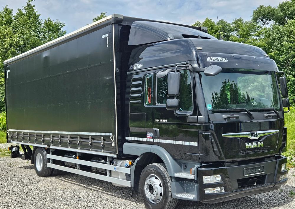 MAN TGM 15.290 / FIRANKA / 2019R / SPROWADZONY/ 7500 ŁADOWNOŚĆ / 18 PALET / E6 / JAK NOWY / WINDA / - Ponyvás teherautó: 1 kép. MAN TGM 15.290 / FIRANKA / 2019R / SPROWADZONY/ 7500 ŁADOWNOŚĆ / 18 PALET / E6 / JAK NOWY / WINDA / - Ponyvás teherautó: 1 kép.