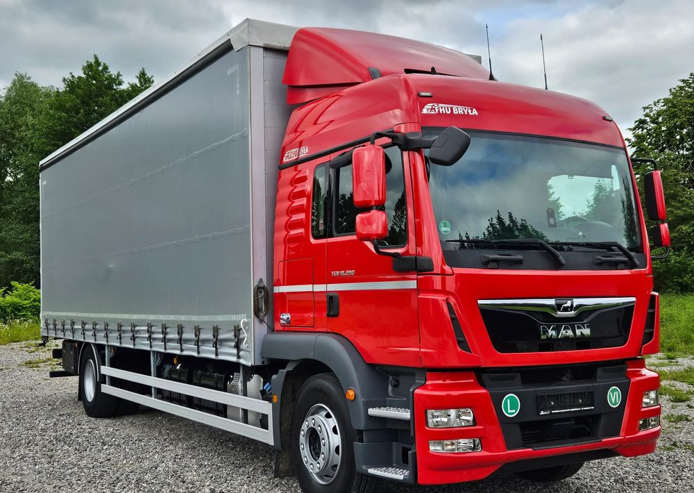 MAN TGM 18.290/15.290/E6/21PALET/9400 ŁADOWNOŚĆ/SERWISOWANY/NISKI PRZEBIEG/WINDA/FIRANKA/SPROWADZONY/2019/NISKI PRZEBIEG/PIERWSZY WŁAŚCICIEL/ - Ponyvás teherautó: 1 kép. MAN TGM 18.290/15.290/E6/21PALET/9400 ŁADOWNOŚĆ/SERWISOWANY/NISKI PRZEBIEG/WINDA/FIRANKA/SPROWADZONY/2019/NISKI PRZEBIEG/PIERWSZY WŁAŚCICIEL/ - Ponyvás teherautó: 1 kép.