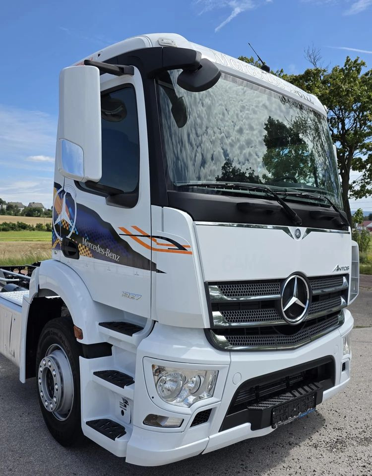 Mercedes-Benz ANTOS 1827 / ATEGO / ACTROS / E6 / ROZSTAW OSI 3.75M / WYWROT / BECZKA / UTRZYMANIE DRÓG / HAKOWIEC / SPROWADZONY / PIERWSZY WŁAŚCICIEL / STAN BDB - Alvaz teherautó: 4 kép. Mercedes-Benz ANTOS 1827 / ATEGO / ACTROS / E6 / ROZSTAW OSI 3.75M / WYWROT / BECZKA / UTRZYMANIE DRÓG / HAKOWIEC / SPROWADZONY / PIERWSZY WŁAŚCICIEL / STAN BDB - Alvaz teherautó: 4 kép.