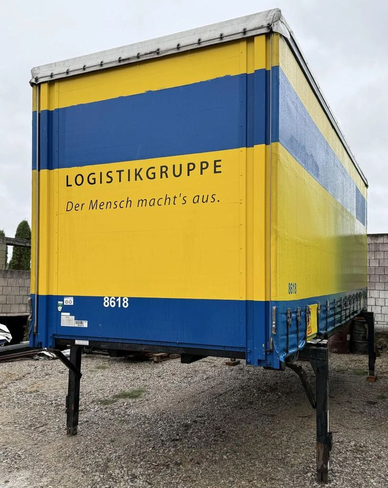 Scania KOGEL / ZABUDOWA / BDF / FIRANKA / DŁ.7.3M _ - Ponyvás teherautó: 2 kép. Scania KOGEL / ZABUDOWA / BDF / FIRANKA / DŁ.7.3M _ - Ponyvás teherautó: 2 kép.