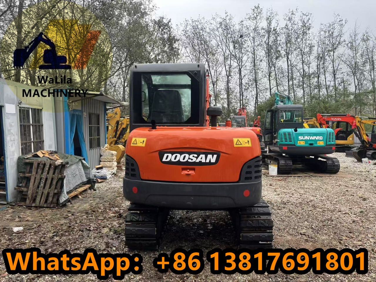 DOOSAN DH60 - Minikotró: 5 kép. DOOSAN DH60 - Minikotró: 5 kép.