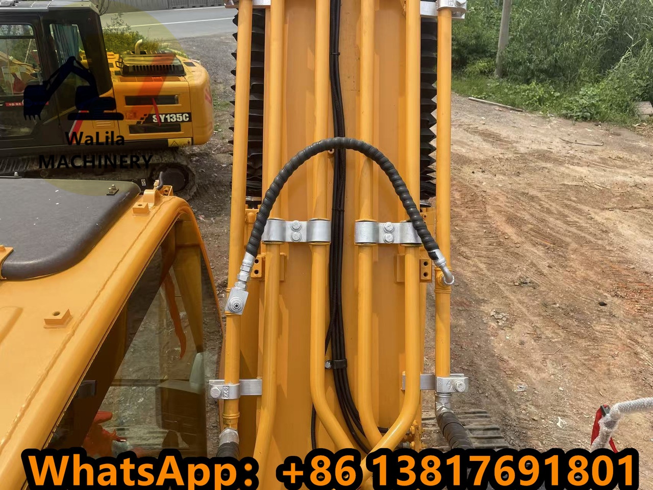 HYUNDAI R220-9S - Lánctalpas kotró: 5 kép. HYUNDAI R220-9S - Lánctalpas kotró: 5 kép.