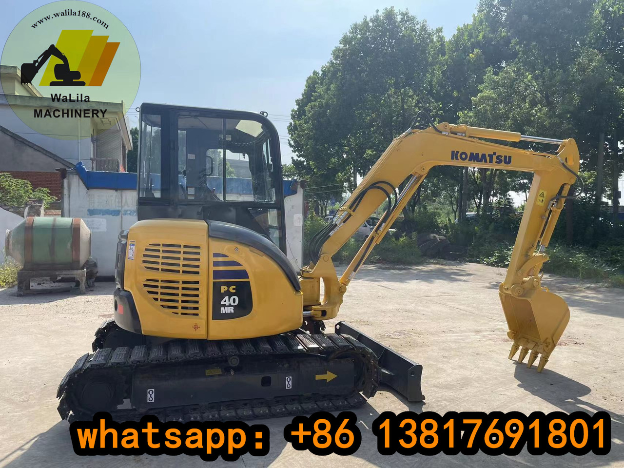 KOMATSU PC 40 MR-3 - Minikotró: 1 kép. KOMATSU PC 40 MR-3 - Minikotró: 1 kép.