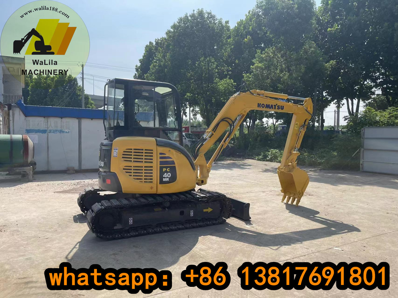 KOMATSU PC 40 MR-3 - Minikotró: 5 kép. KOMATSU PC 40 MR-3 - Minikotró: 5 kép.