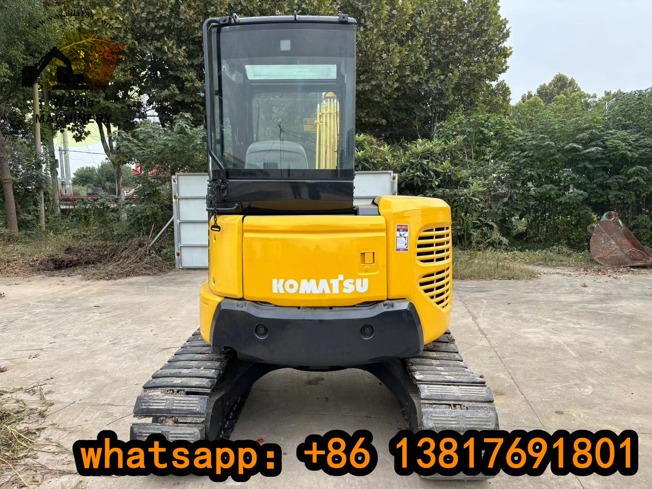 KOMATSU PC 55 MR-3 - Minikotró: 5 kép. KOMATSU PC 55 MR-3 - Minikotró: 5 kép.
