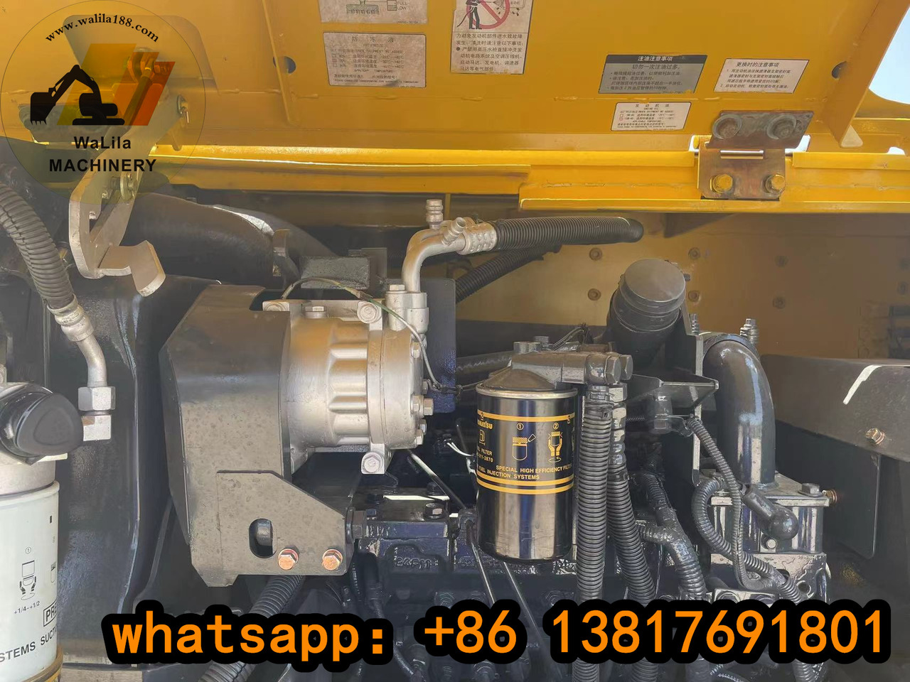 KOMATSU PC70-8 - Minikotró: 5 kép. KOMATSU PC70-8 - Minikotró: 5 kép.