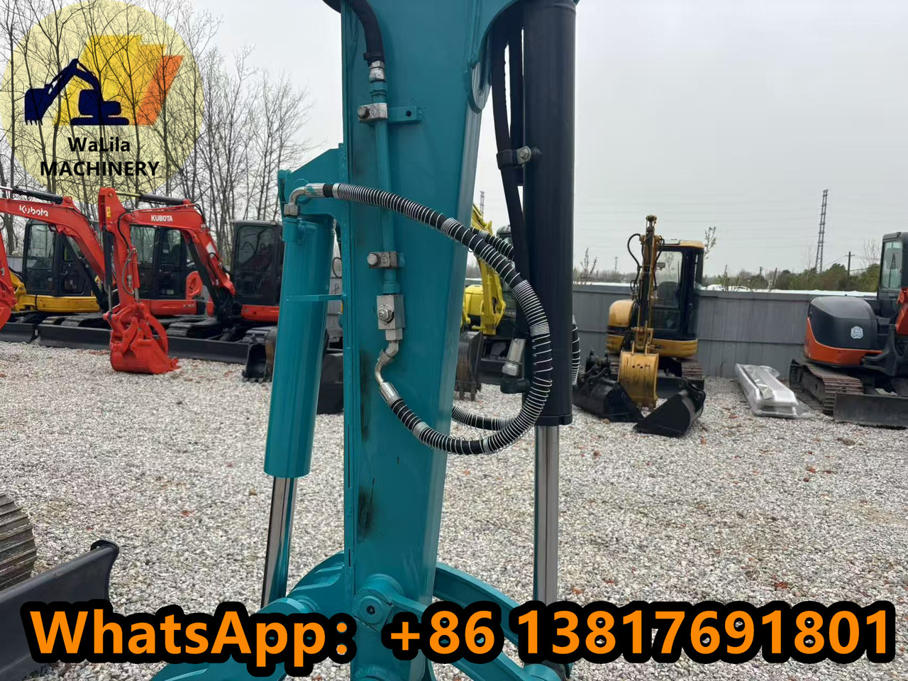 Minikotró KUBOTA KX161: 8 kép.