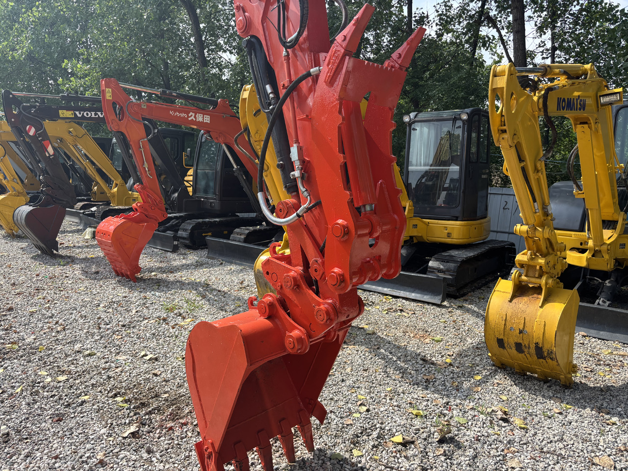 KUBOTA KX163 Carrying a thumb clip. - Minikotró: 4 kép. KUBOTA KX163 Carrying a thumb clip. - Minikotró: 4 kép.