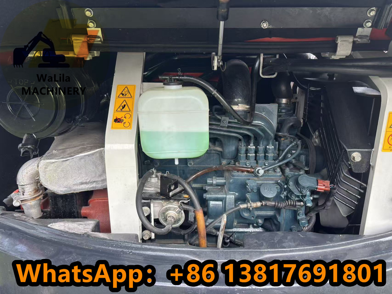 KUBOTA U40 - Minikotró: 3 kép. KUBOTA U40 - Minikotró: 3 kép.