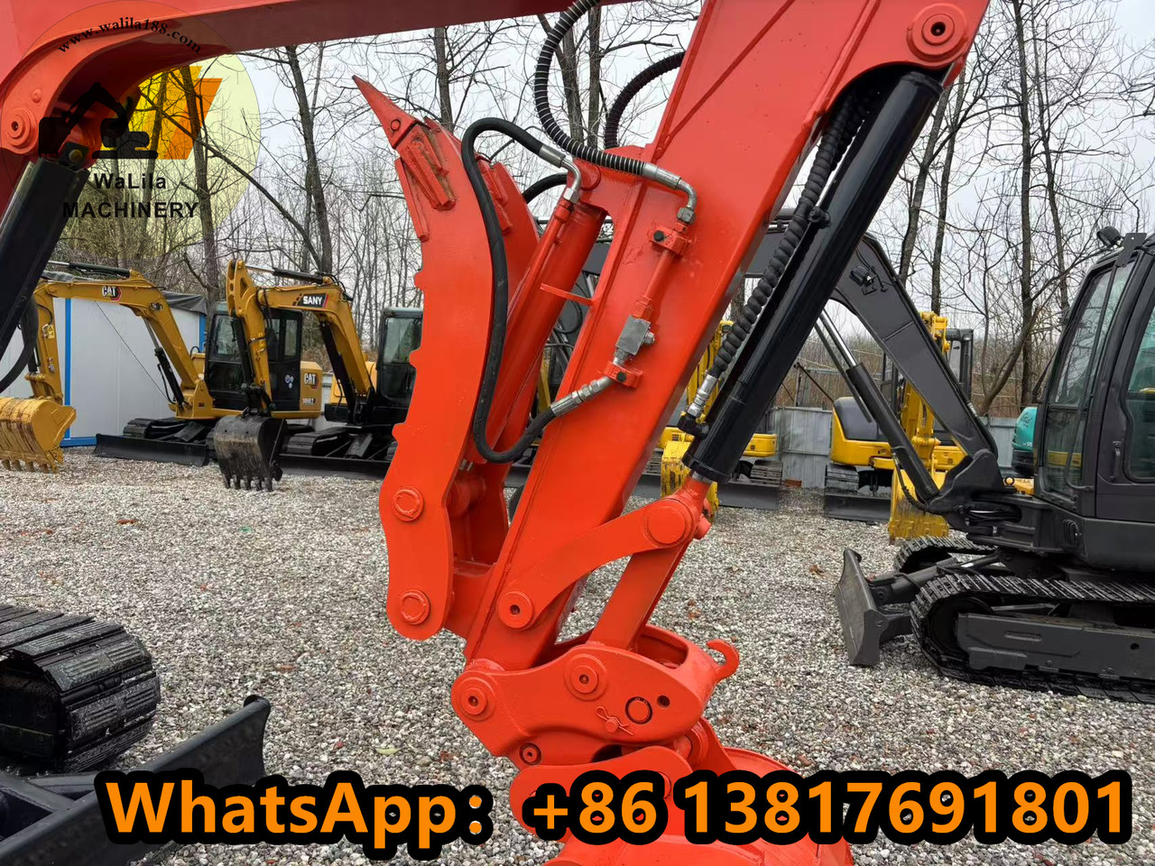 KUBOTA U55 - Minikotró: 5 kép. KUBOTA U55 - Minikotró: 5 kép.