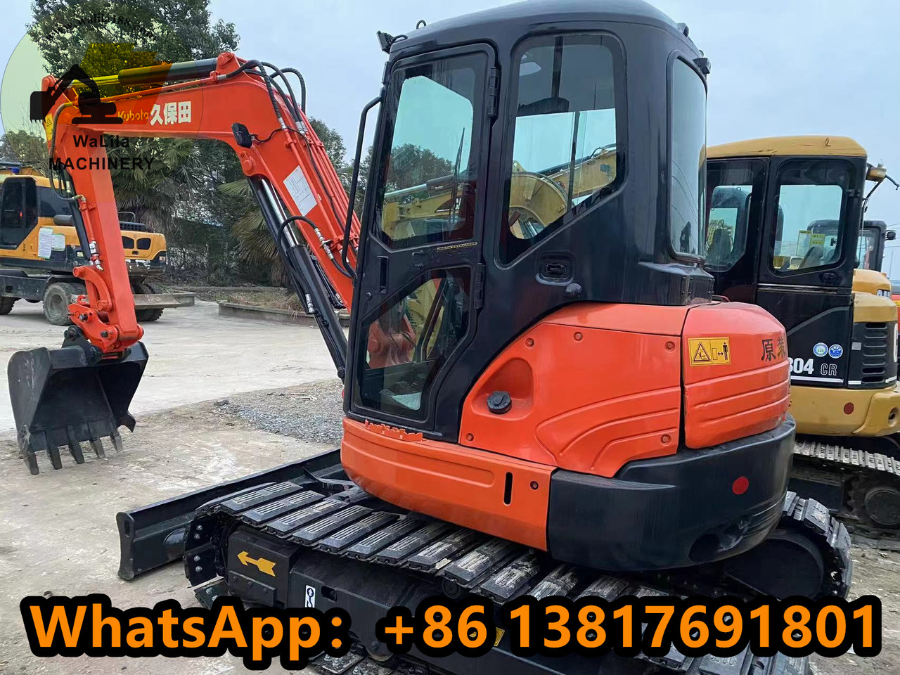 KUBOTA kx155-5 - Minikotró: 2 kép. KUBOTA kx155-5 - Minikotró: 2 kép.