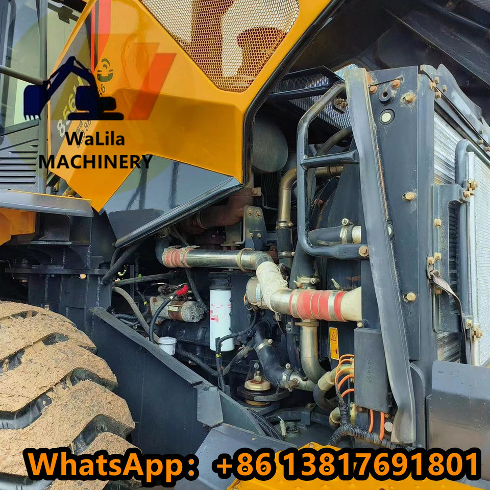 LIUGONG CIG856H - Gumikerekes homlokrakodó: 4 kép. LIUGONG CIG856H - Gumikerekes homlokrakodó: 4 kép.