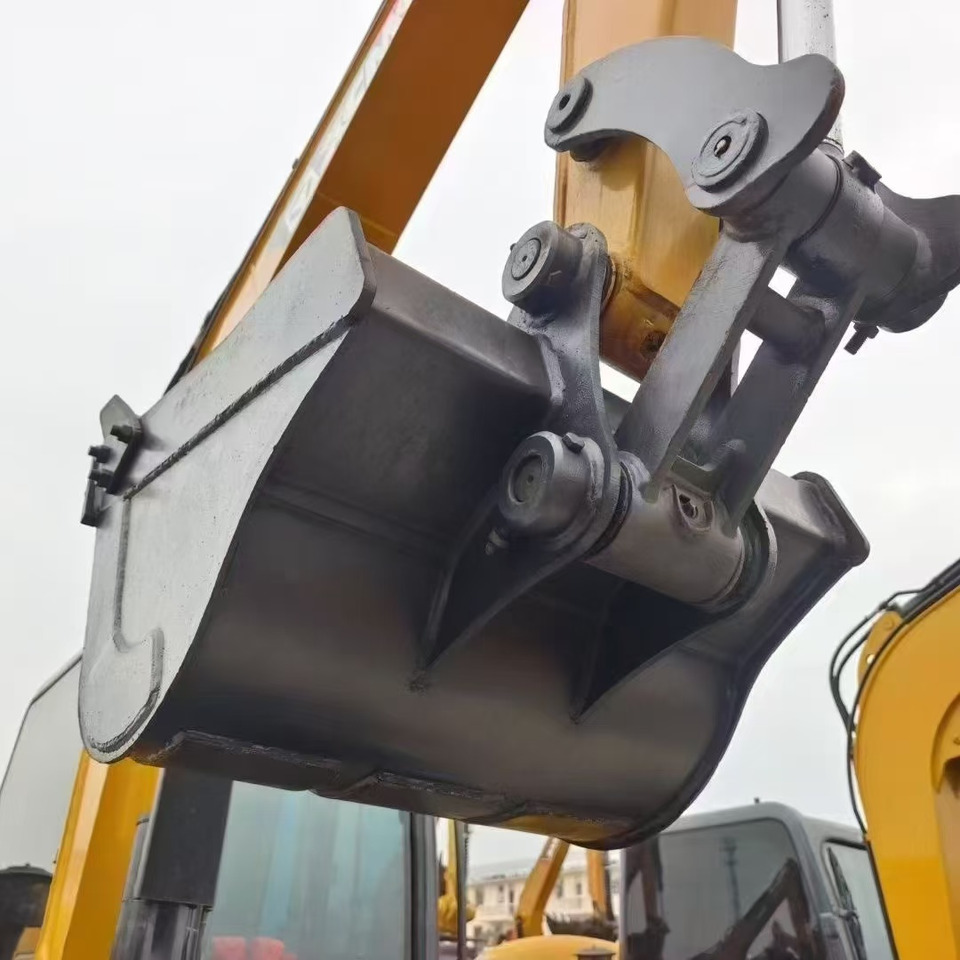 XCMG XE 60DA XE60 - Minikotró: 3 kép. XCMG XE 60DA XE60 - Minikotró: 3 kép.