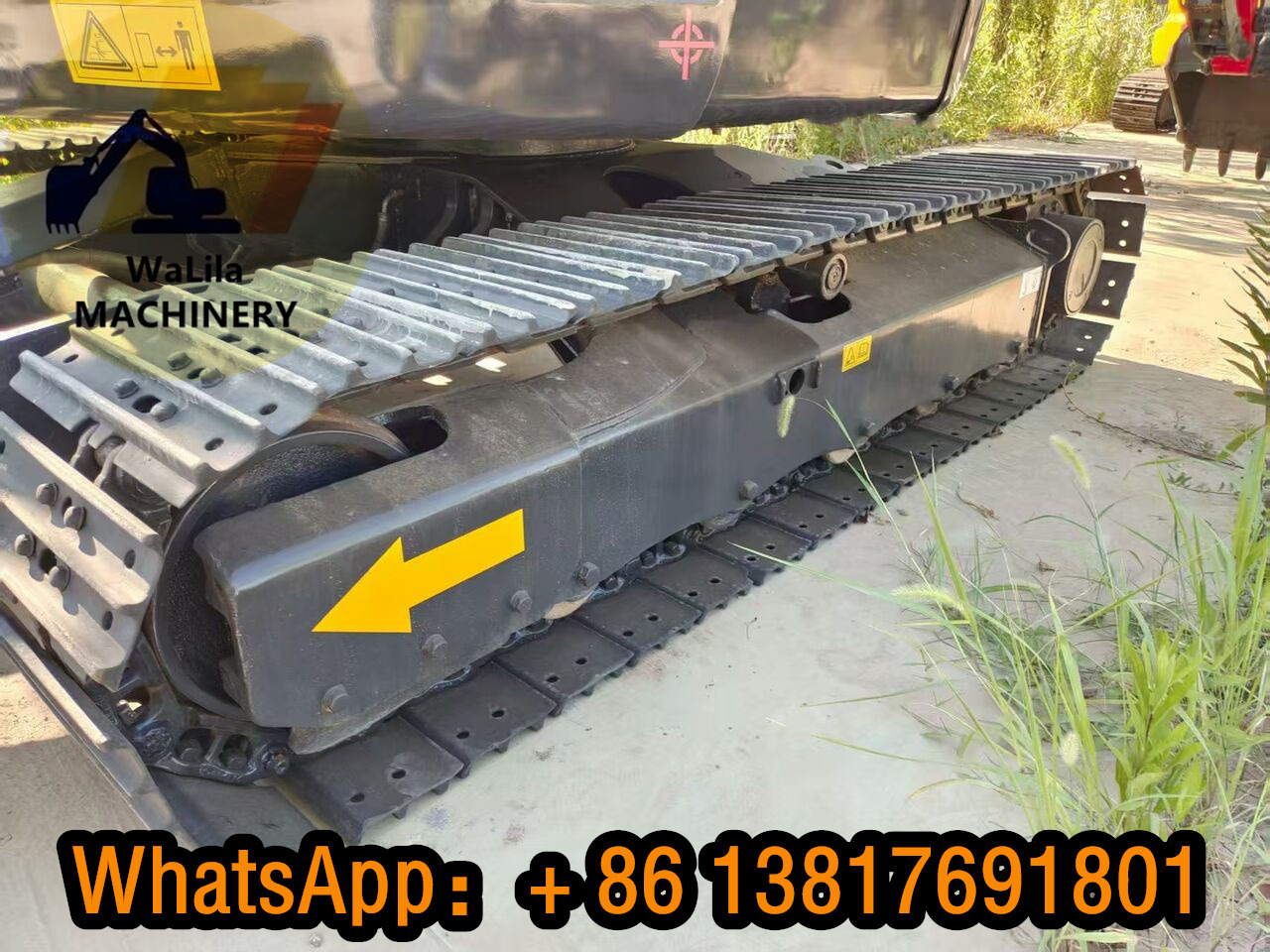 YANMAR VIO80 - Minikotró: 3 kép. YANMAR VIO80 - Minikotró: 3 kép.