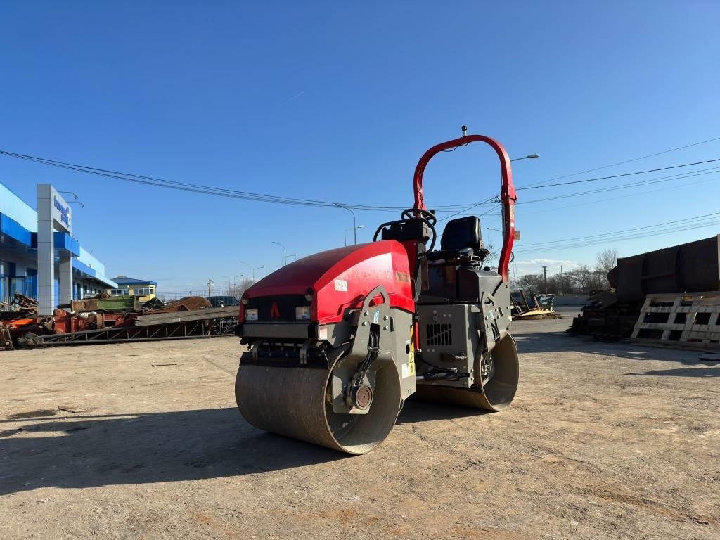 Ammann ARX23  - Úthenger: 2 kép. Ammann ARX23  - Úthenger: 2 kép.