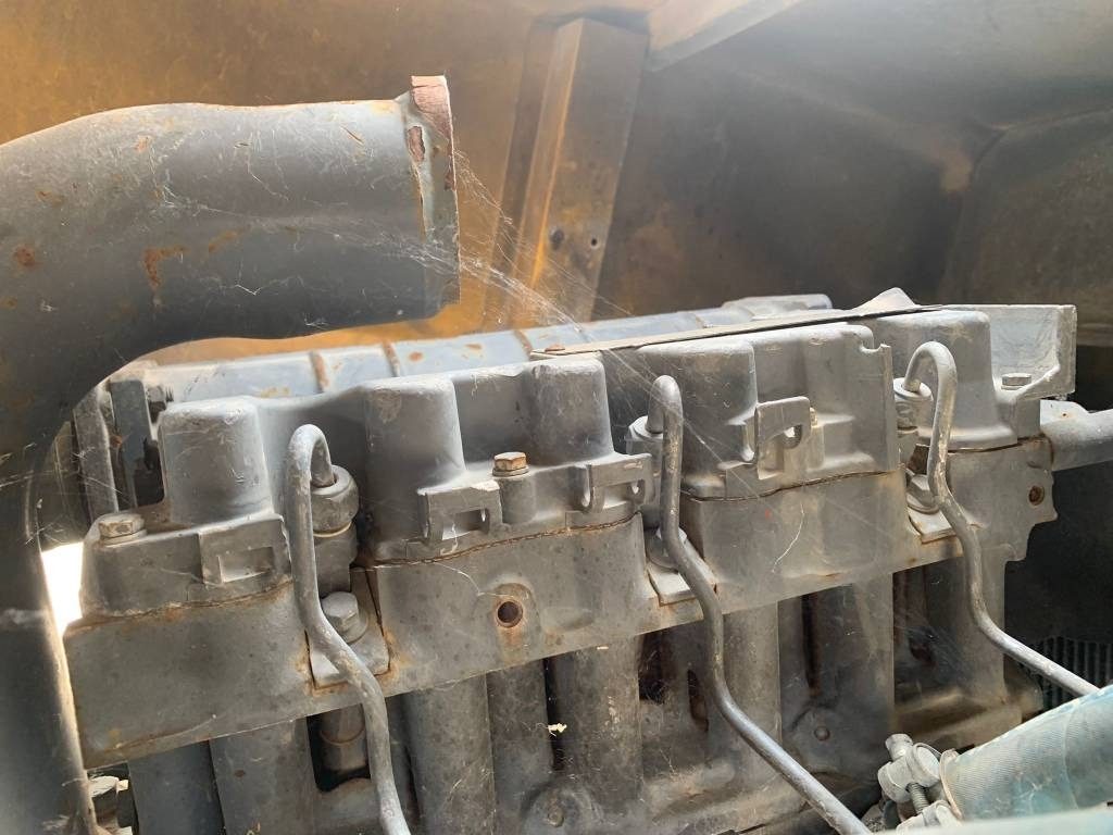 Atlas Copco XAS97AB - Légkompresszor: 5 kép. Atlas Copco XAS97AB - Légkompresszor: 5 kép.