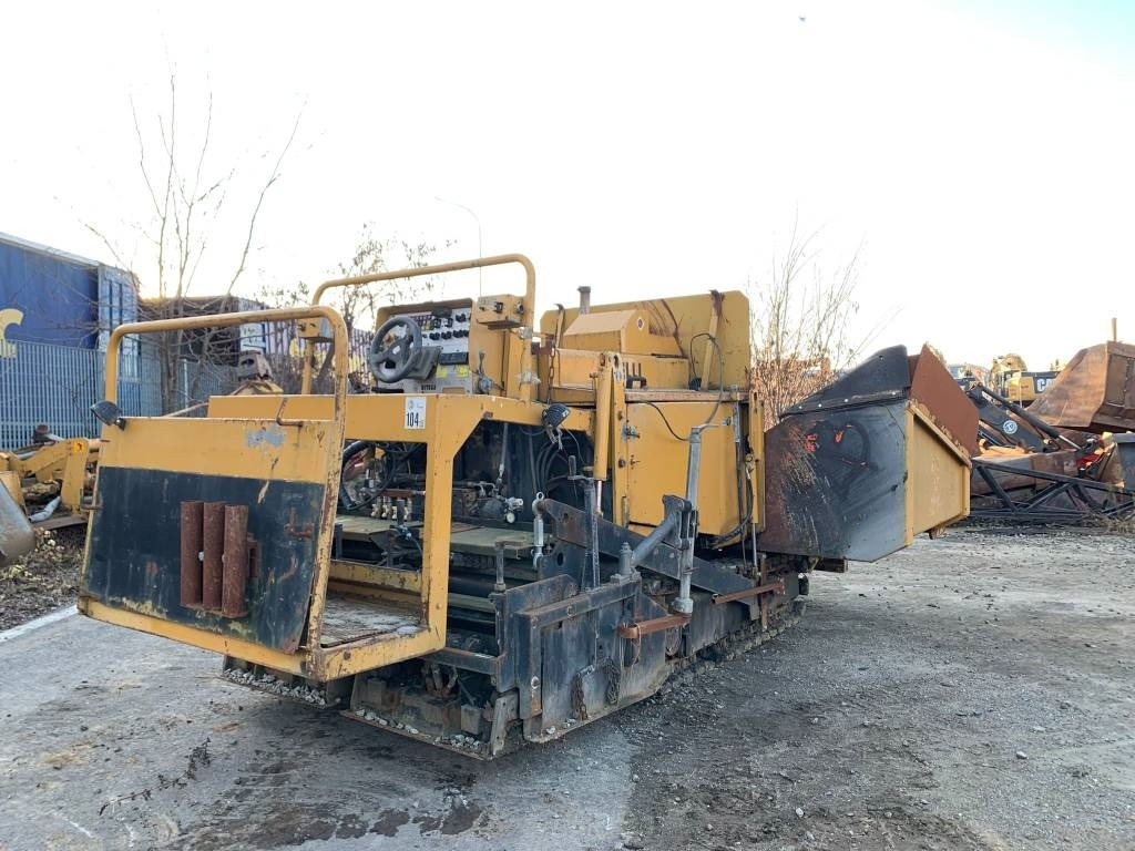 Bitelli BB 621 C - Útburkológép: 4 kép. Bitelli BB 621 C - Útburkológép: 4 kép.