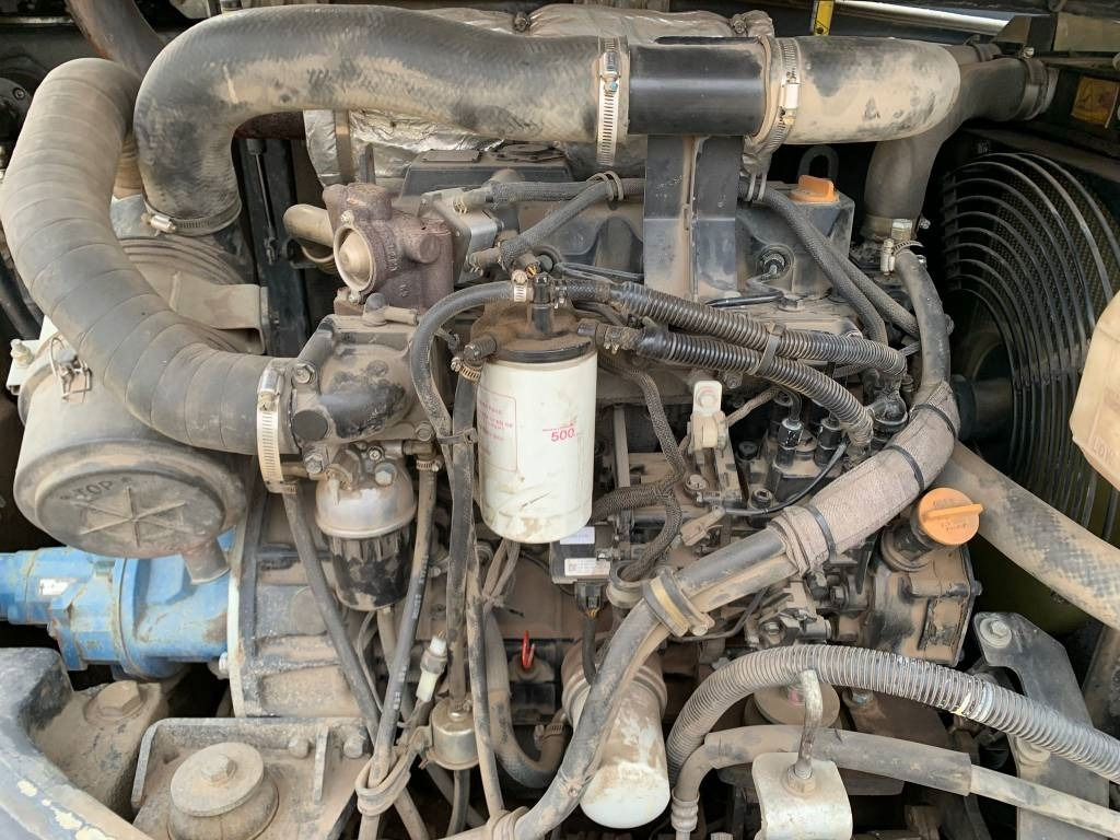 Minikotró Bobcat E 60: 8 kép. Minikotró Bobcat E 60: 8 kép.