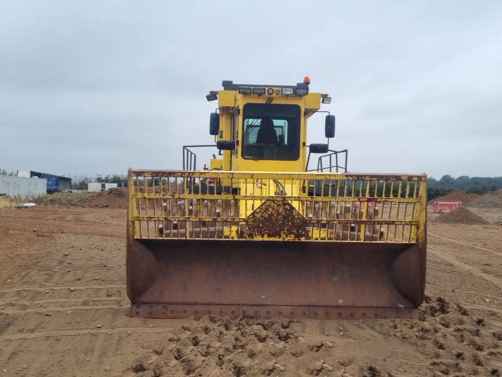 Bomag BC 772 RB-2  - Talajtömörítő: 4 kép. Bomag BC 772 RB-2  - Talajtömörítő: 4 kép.