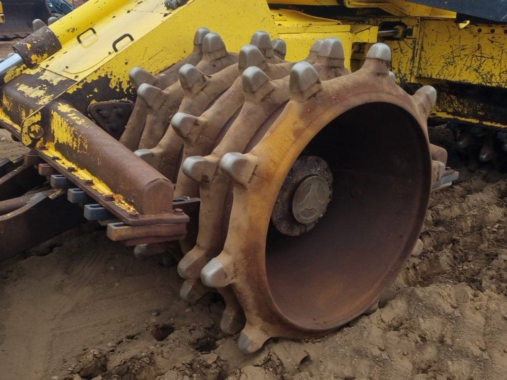 Bomag BC 772 RB-2  - Talajtömörítő: 5 kép. Bomag BC 772 RB-2  - Talajtömörítő: 5 kép.