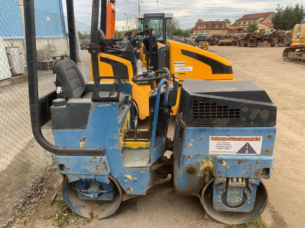 Bomag BW 80 AD - Henger: 4 kép. Bomag BW 80 AD - Henger: 4 kép.