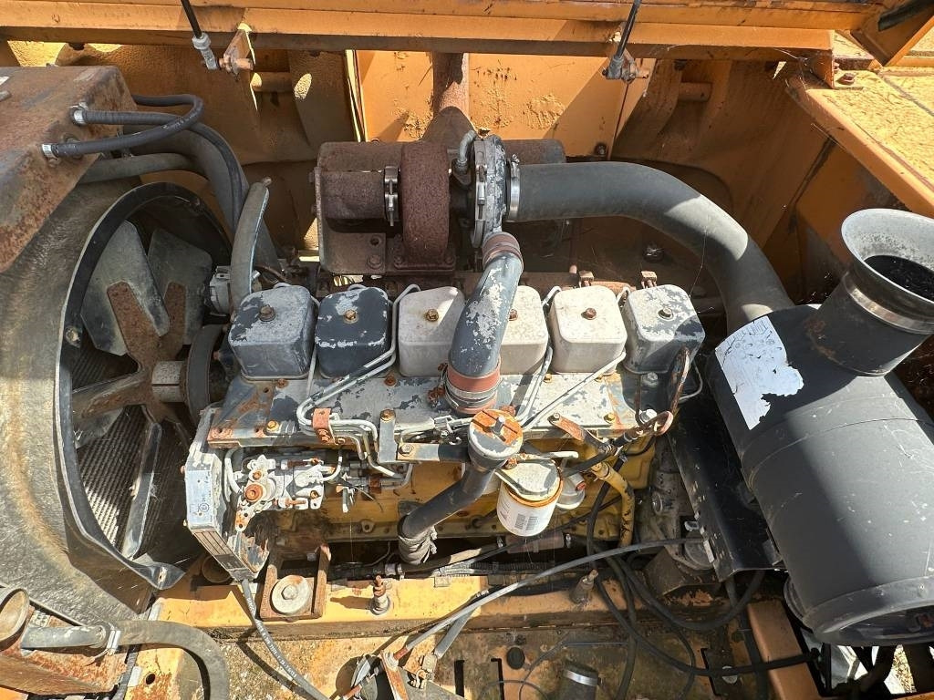 Case 6T-590 ENGINE - Motor - Építőipari gépek: 1 kép. Case 6T-590 ENGINE - Motor - Építőipari gépek: 1 kép.