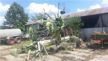 Claas 780 Liner - Szénaforgató: 1 kép. Claas 780 Liner - Szénaforgató: 1 kép.