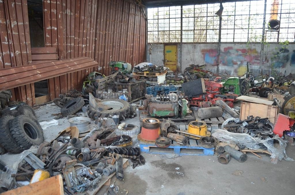 Deutz 20 - Motor - Építőipari gépek: 4 kép. Deutz 20 - Motor - Építőipari gépek: 4 kép.